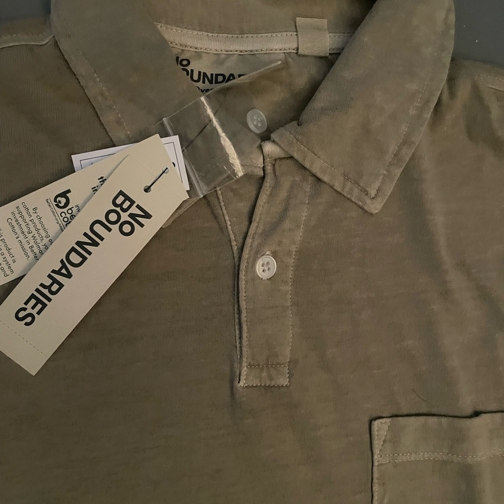 No Boundaries Men's Olive Polo with Chest Pocket